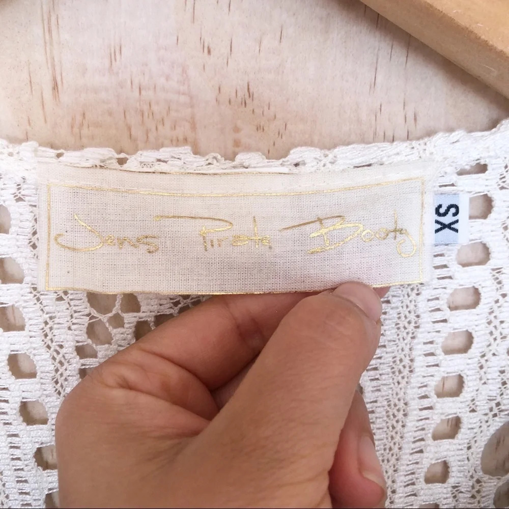 Jens pírate booty | crochet tunic top long sleeve - Picture 3 of 4